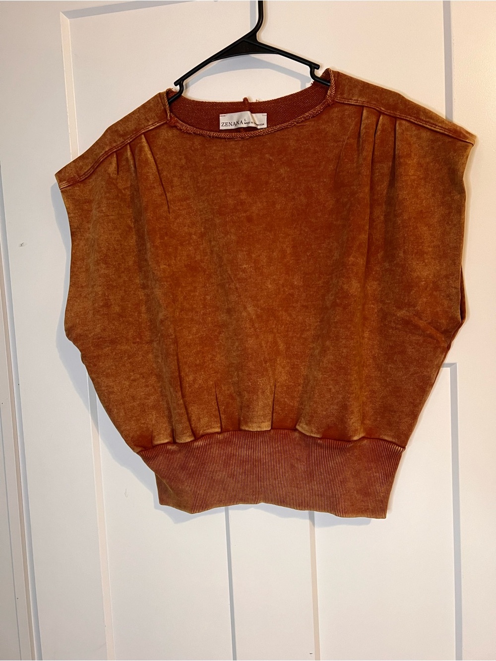 Zenana Outfitters Rust Brown Washed Pleated Pullover